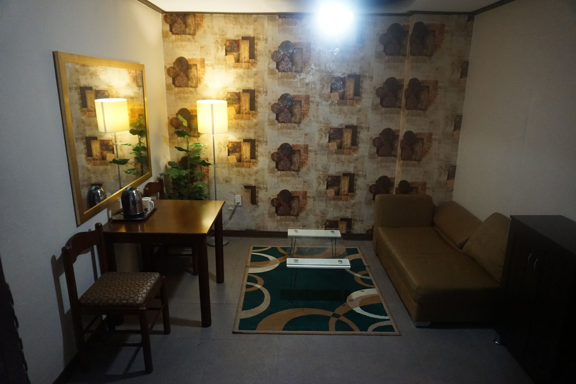 The Shila Philla Hotel マカティ エクステリア 写真